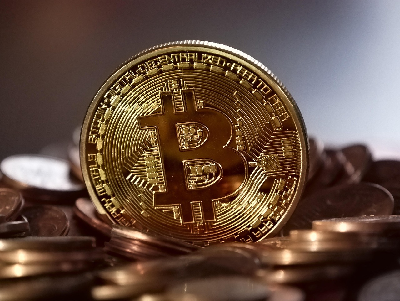 SEC推迟以太坊现货ETF质押！市场预期ETH利好落空